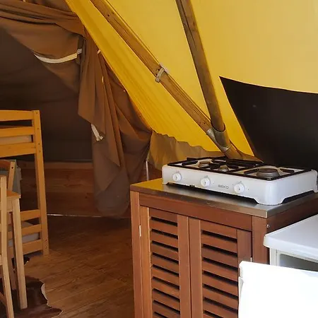 Campingplatz Le Canada-insolite *