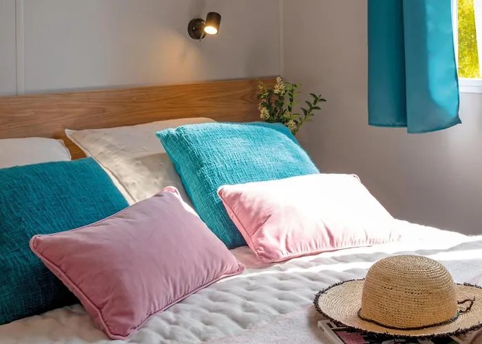 Le Canada-insolite Campeggio Chiny